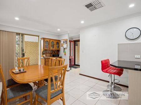 5A Medlar Grove, South Lake - Photo 4