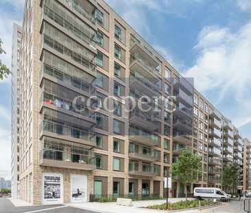 Docker Building, Royal Wharf, E16 - Photo 2