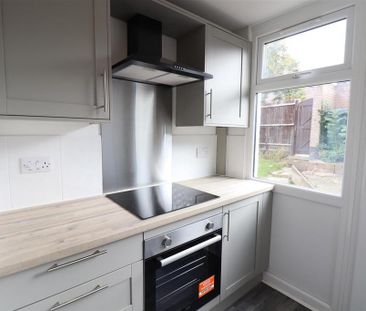 2 bedroom house to rent - Photo 1