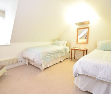 2 bedroom property to rent - Photo 1