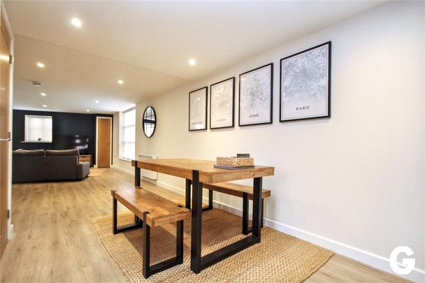 2 bedroom semi-detached house to rent - Photo 1