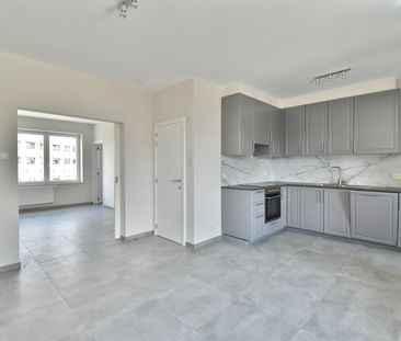 appartement te huur in Schaarbeek - Photo 3