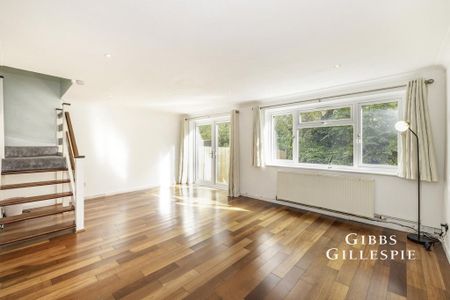 3 bedroom terraced house to rent - Photo 2