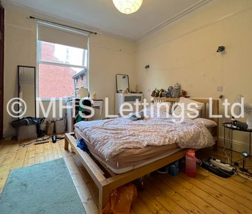 5 Bedroom Semi-Detached House for rent in St. Michaels Terrace - Photo 3