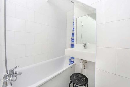 Sussex Way, London, N7 - Photo 2