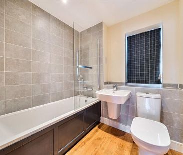 3 bedroom semi-detached house to rent - Photo 6