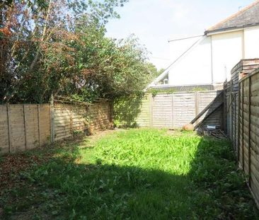 Bedroom Semi Detached House In Charminster, BH9 - Photo 3