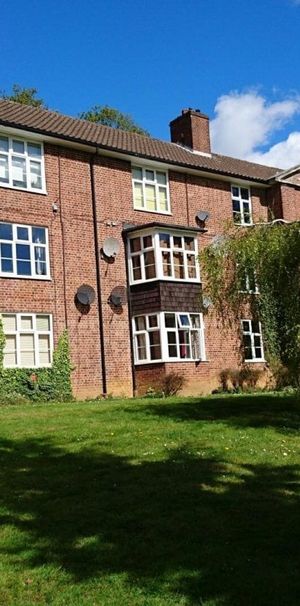 Stanborough Green, WELWYN GARDEN CITY - Photo 1