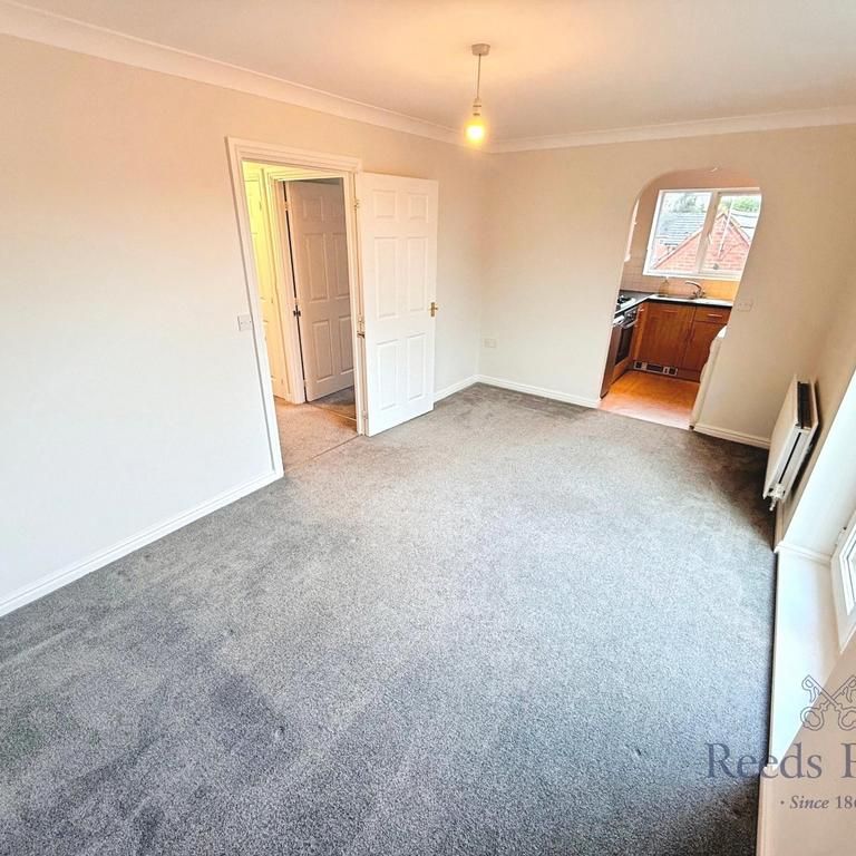 2 bedroom apartment to rent - Photo 1