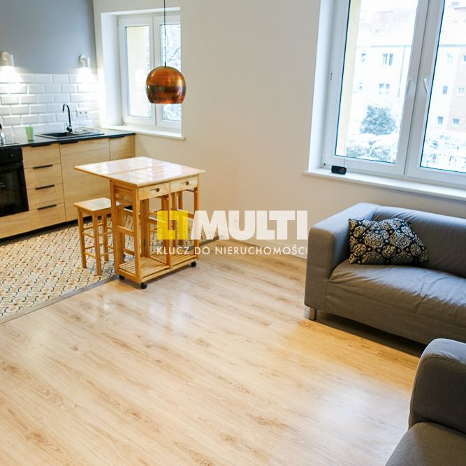 Pogodno 3 pokoje, I p. 2600+470+gaz+en. el. - Фото 1