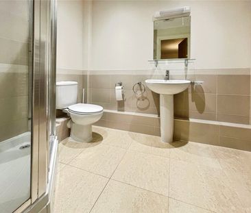 Darville House, Oxford Road East, Windsor, Berkshire, SL4 1EF - Photo 6