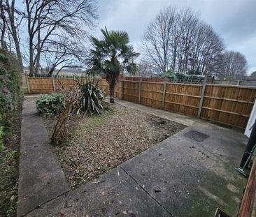 2 bedroom semi-detached house to rent - Photo 4