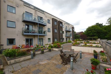Whitewater Court, Plympton, Plymouth, Devon, PL7 - Photo 3