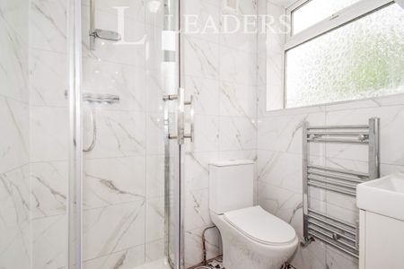 1 bedroom room to rent Russell Street, Loughborough - Photo 4