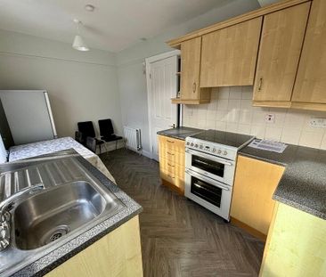 91 Clandeboye Road, Bangor, BT20 3JQ - Photo 5