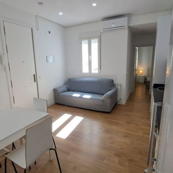 3 room luxury Flat for rent in Madrid, Autonomous Region of Madrid - Foto 1