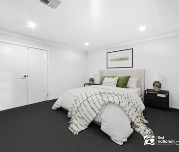 Stylish Family Home in Box Hill - Photo 3