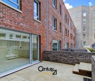 4 bedroom townhouse to rent - Photo 2