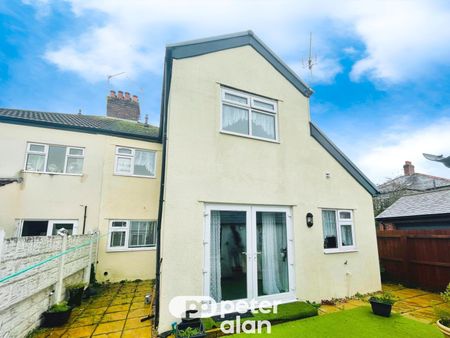 Ty Wern Road, Rhiwbina - Photo 5