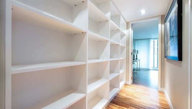 Two Bedroom Two Bathroom Apartment To Let Fulham Road Chelsea SW3 - Photo 1