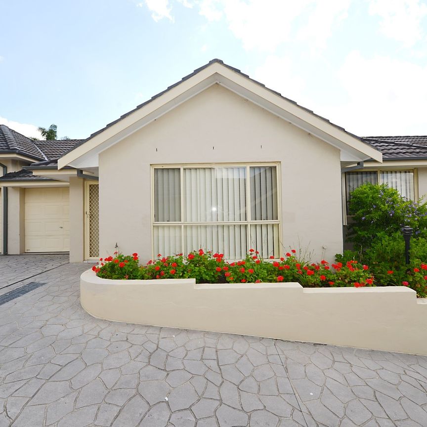 Spacious & Whisper Quiet&comma; 3 Bedroom Villa&excl; - Photo 1