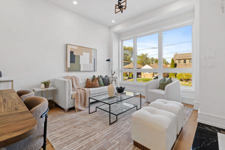 For Lease - 122 Warden Avenue, Toronto, Ontario - Photo 3