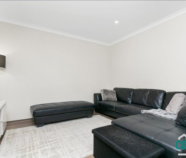 3/10 Tate St, St James WA 6102 - Townhouse For Rent | Domain - Photo 5