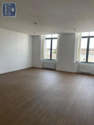 Appartement à louer 4 pièces 115.62m² - Photo 1