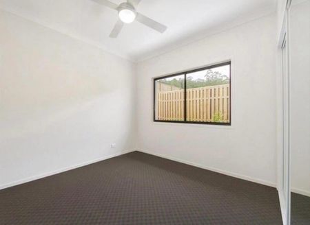 Upper Coomera - Photo 3