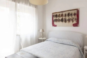 TRASTEVERE - BILOCALE ARREDATO CON BALCONE