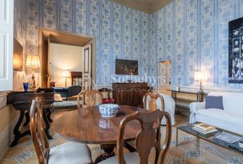 Elegante appartamento storico nel cuore di Lucca