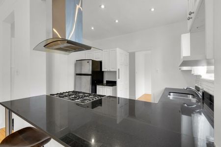 4650 Avenue Bonavista apartment — Montréal, QC (2-Bedroom) - 2 Bedroom - Photo 2