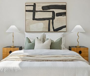 Luxuriously Designed Four Bedroom Duplex in Ultra-Convenient Setting - Photo 6