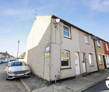 2 bedroom end of terrace house to rent - Photo 6