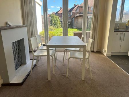 3 bedroom semi-detached house to rent - Photo 3