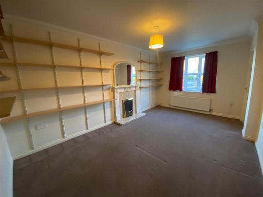 4 bedroom detached house to rent - Photo 1