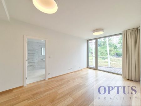 Apartment for rent, 5+kk - 4 bedrooms, 212m - Photo 4