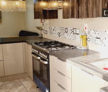 Room in shared apartment for rent in Dublin. - Photo 4