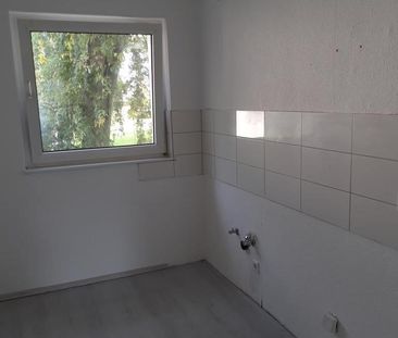 Bei VIVAWEST die Sonnenstrahlen auf dem eigenen Balkon genießen. - Foto 5