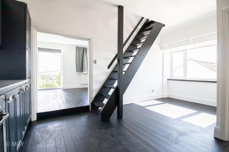 3 bedroom flat to rent - Photo 2