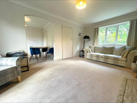3 bedroom detached house to rent - Photo 2