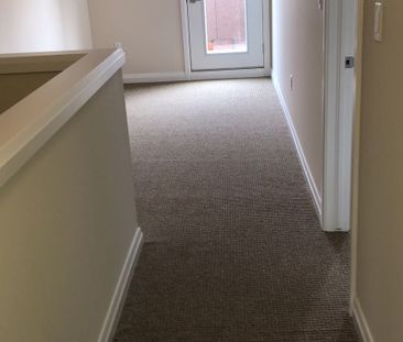 For Lease - 35 Midhurst Heights Unit# 19, Hamilton, Ontario - Photo 3