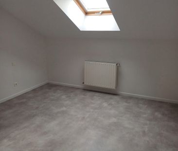Location Appartement 3 pièces 74m² - Photo 4