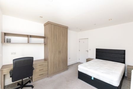 Sackville Road, Bangor, Gwynedd, LL57 - Photo 4