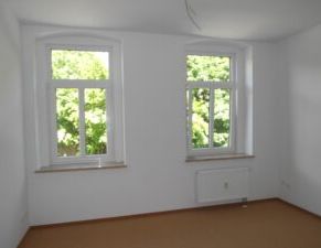 Neundorfer Str. 103, Wohnung 2 ~~~ Balkon, Bad mit Wanne und Dusche, Abstellraum - Foto 1