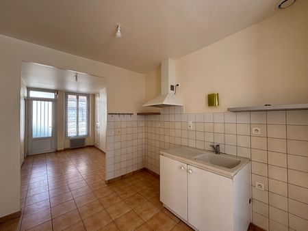 Location Appartement 2 pièces 42m² - Photo 2