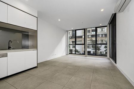 Popular Location On Parramatta River - Photo 2