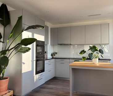 APPARTEMENT 21/2 PIÈCES À PRATTELN (BL), MEUBLÉ, TEMPORAIRE - Photo 1