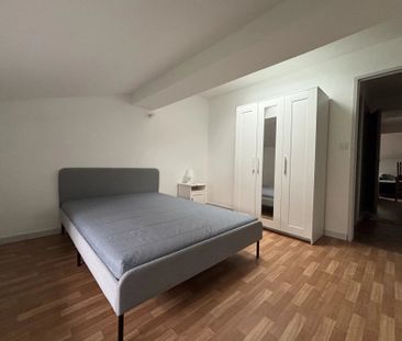 Location Appartement 2 pièces 48 m2 à Saint-Étienne - Photo 3