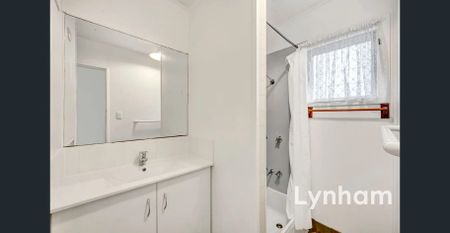 Neat & Private Low-Set in Prime Central Location - Photo 2